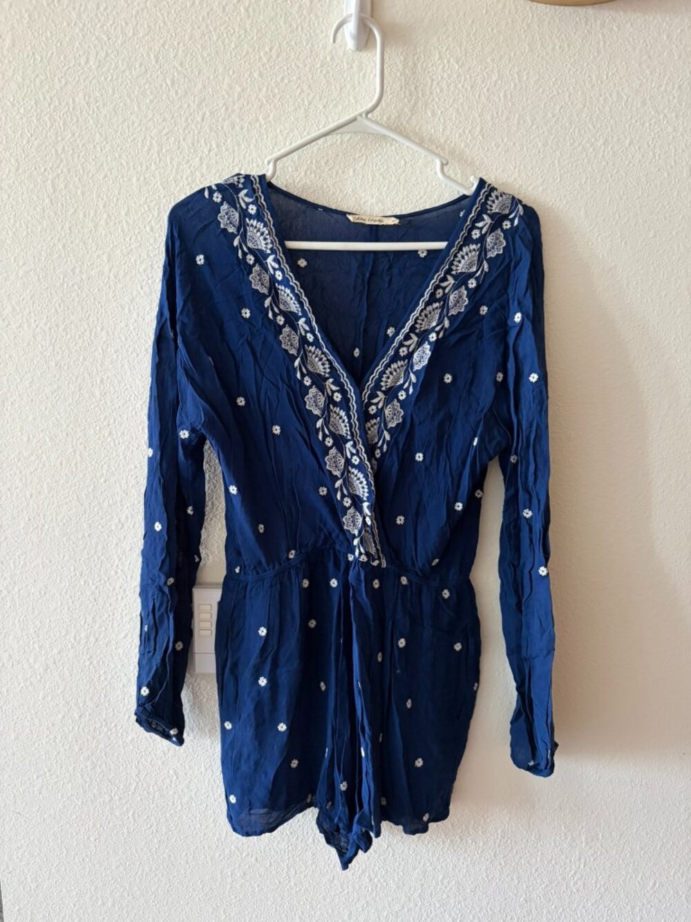 Chloe & Katie Navy Blue Embroidered Romper — Size Medium